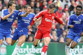 爱游戏多端接入-《FIFA》职业线上联赛名额争夺激烈，队伍布局逐步成形，fifa职业玩家